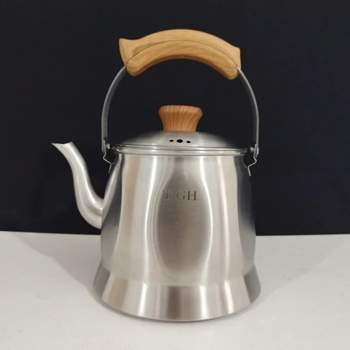 کتری لوله دار قیطاسی 3.5 لیتری مدل 40207 کف چدن دسته چوب مات